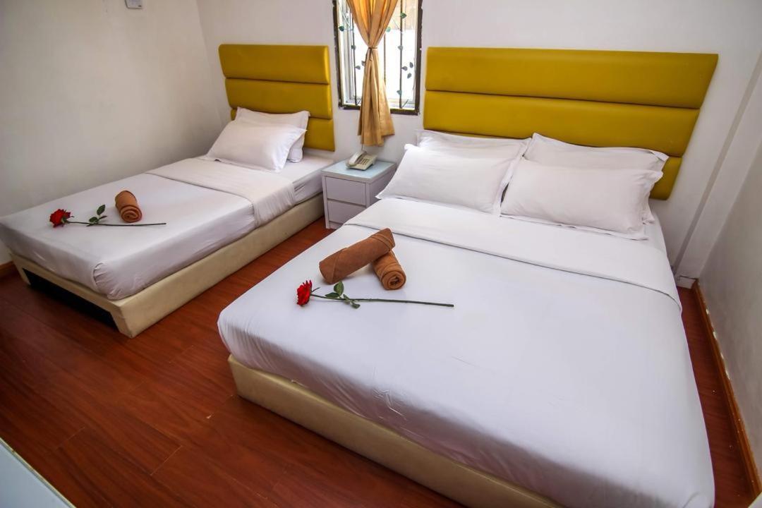 Rose Cottage Hotel Bandar Seri Alam Johor Bahru Extérieur photo