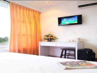 Rose Cottage Hotel Bandar Seri Alam Johor Bahru Extérieur photo